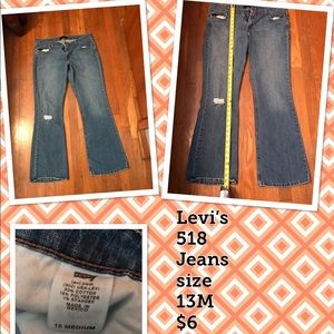 Levi’s 518 Jeans